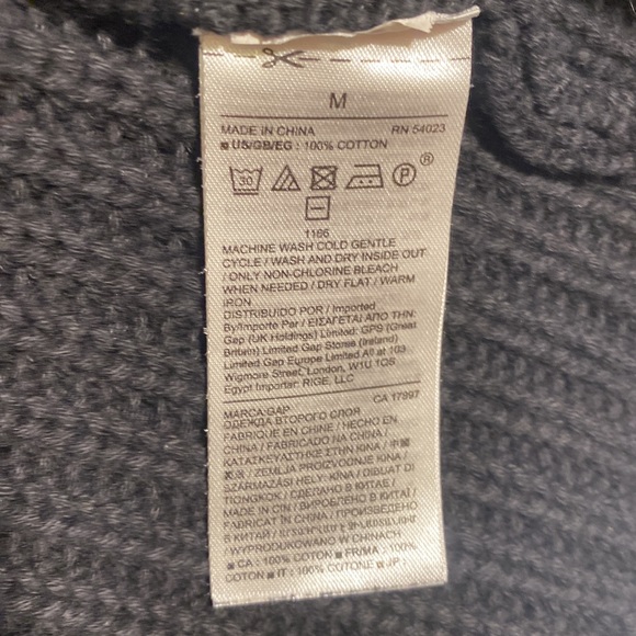 GAP woman’s sweater vest size Med Like New! - Picture 5 of 8